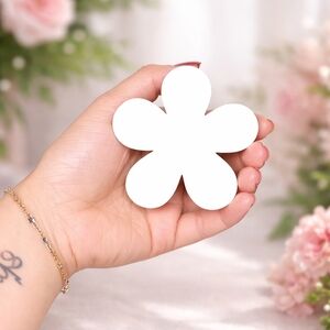 White Flower-Shaped Accessory